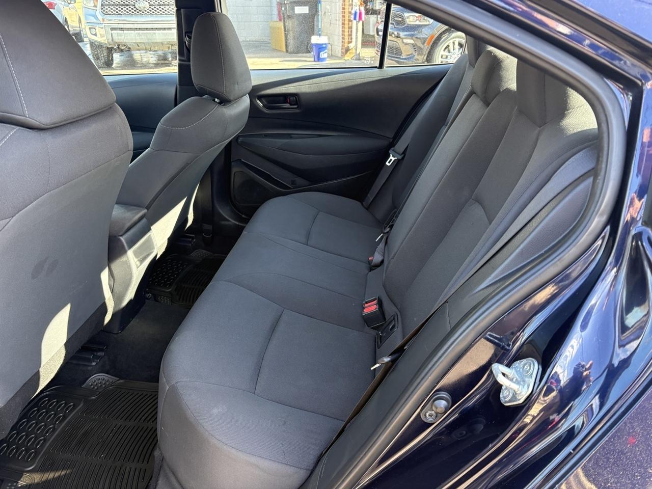 Toyota Corolla LE 2022