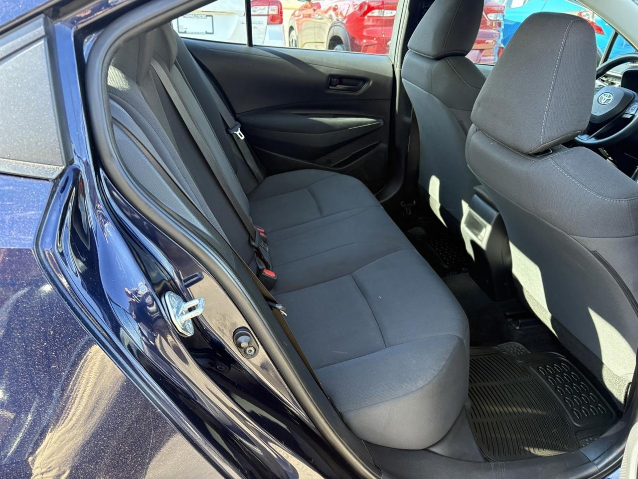 Toyota Corolla LE 2022