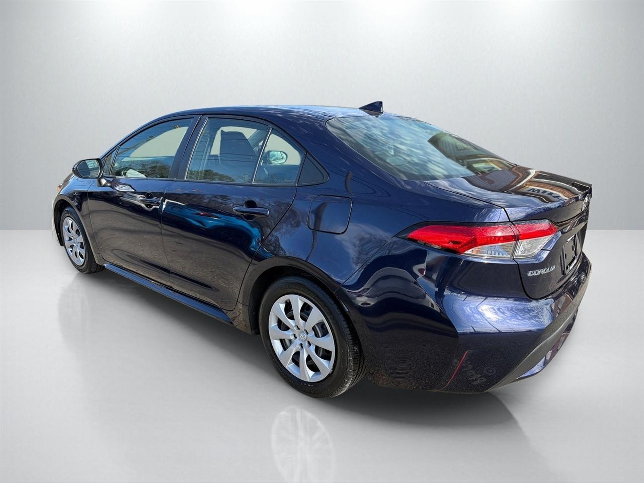 Toyota Corolla LE 2022