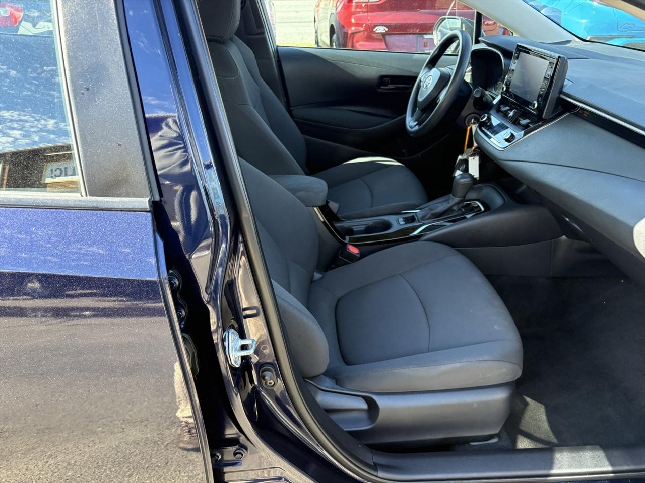 Toyota Corolla LE 2022