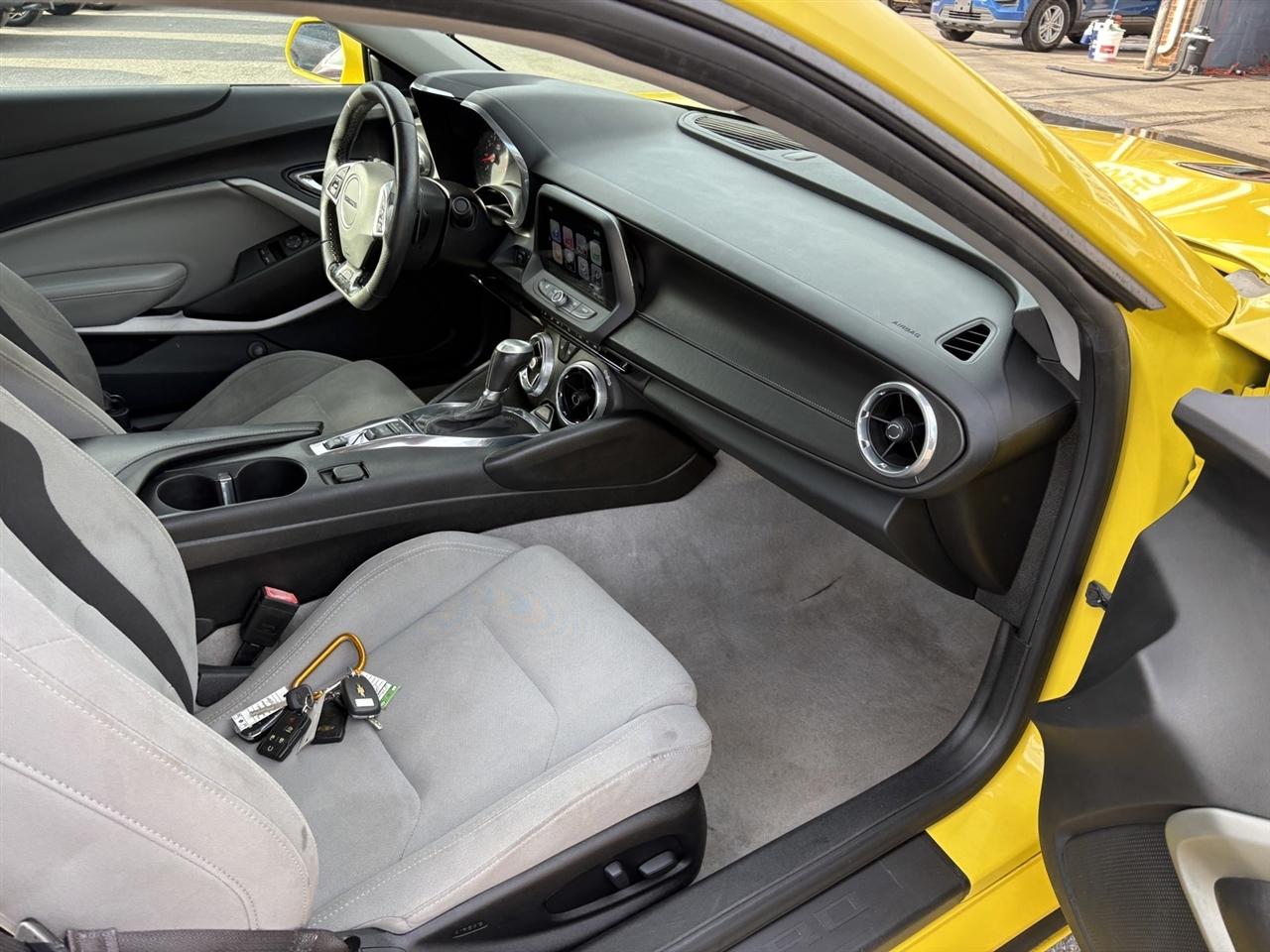 Chevrolet Camaro 1SS Coupe 2017