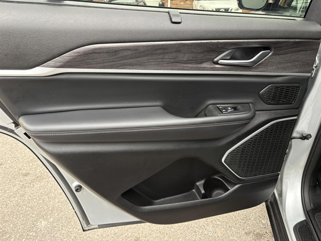 Jeep Grand Cherokee Limited 4WD 2021