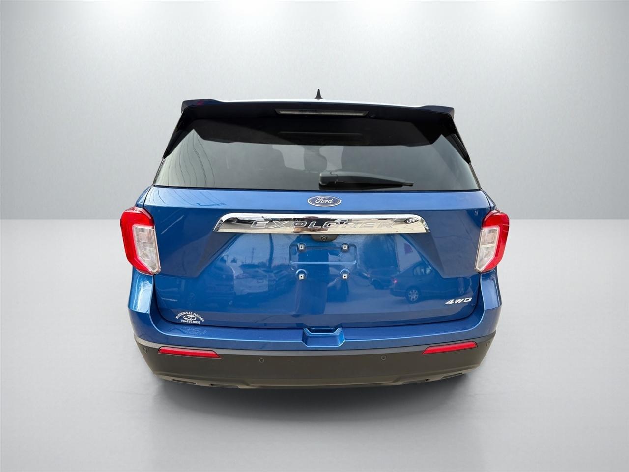 Ford Explorer Base AWD 2022