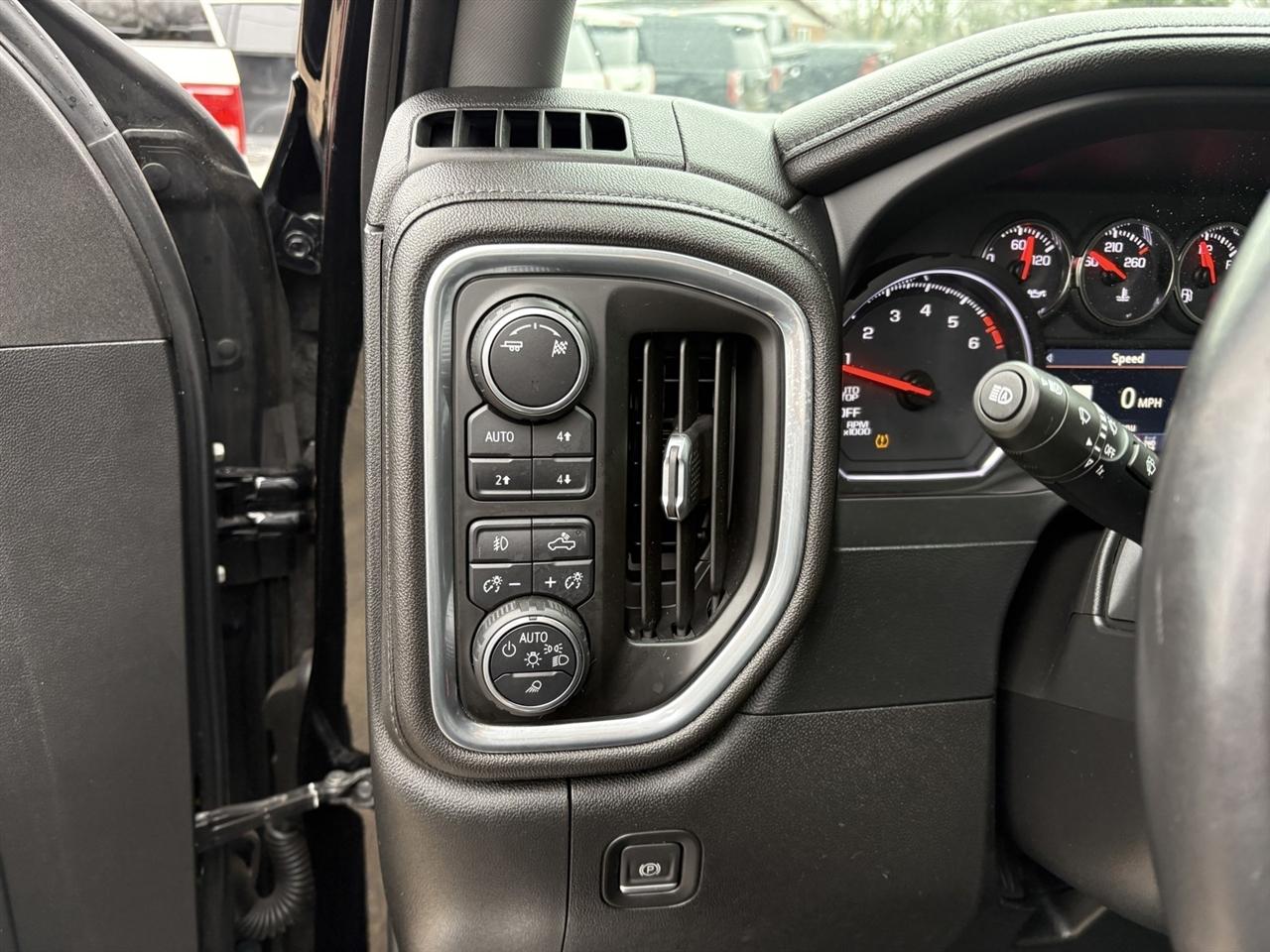 Chevrolet Silverado 1500 LTZ Z71 Crew Cab 4WD 2019