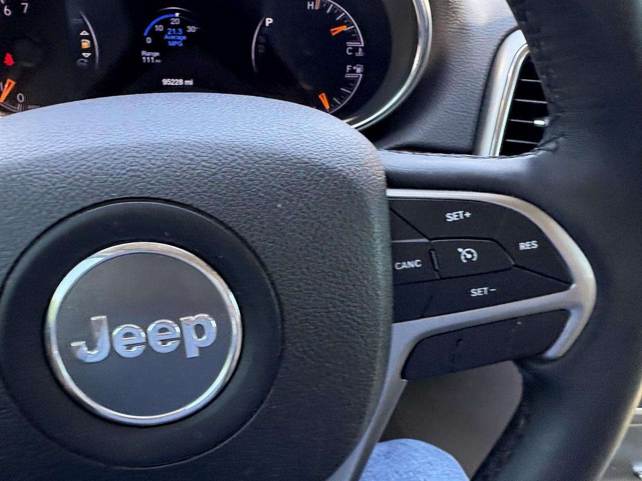 Jeep Grand Cherokee Limited 4WD 2018