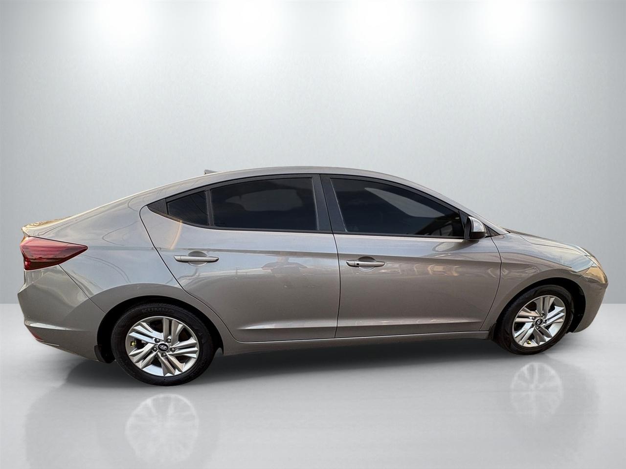 Hyundai Elantra Limited 2020