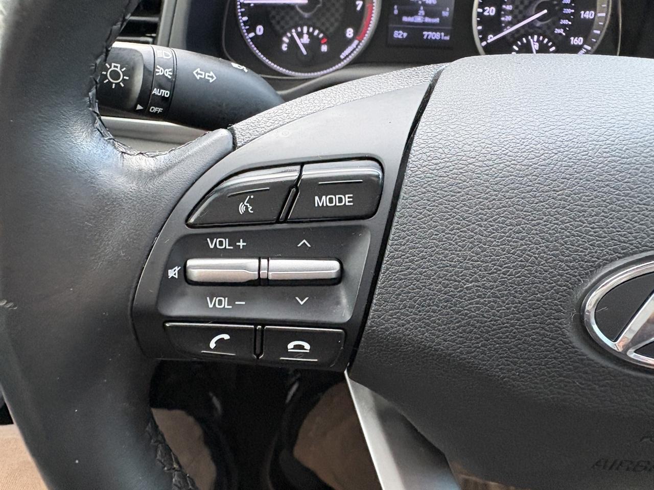 Hyundai Elantra Limited 2020