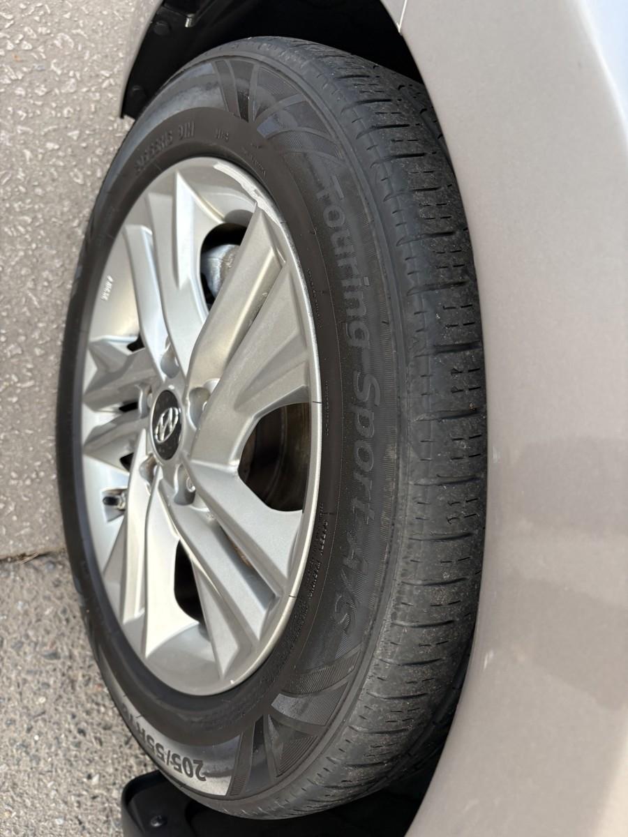 Hyundai Elantra Limited 2020