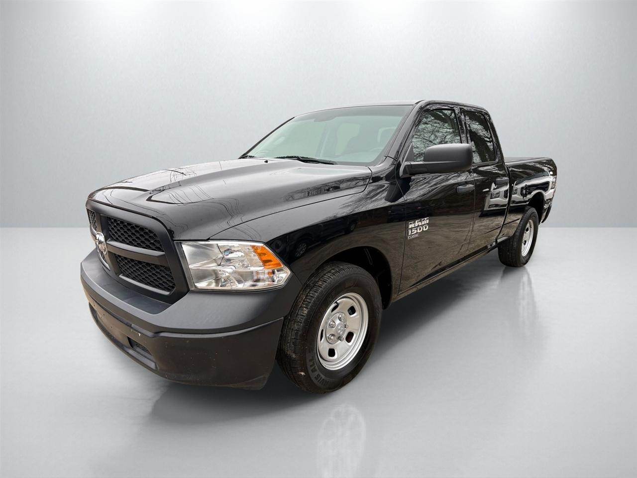 RAM 1500 Classic Tradesman Quad Cab 2WD 2022