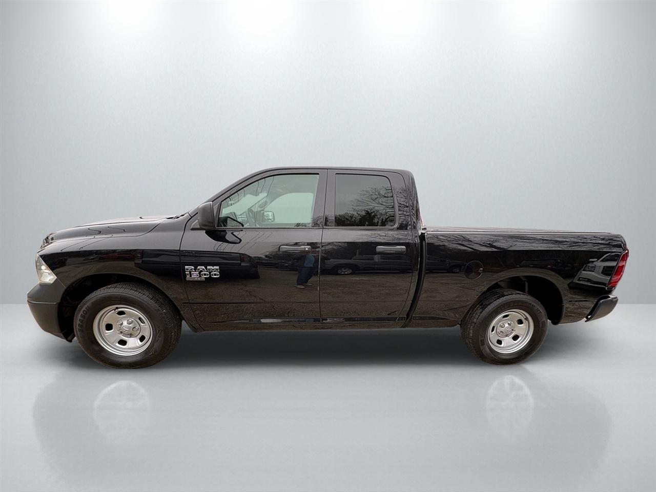 RAM 1500 Classic Tradesman Quad Cab 2WD 2022