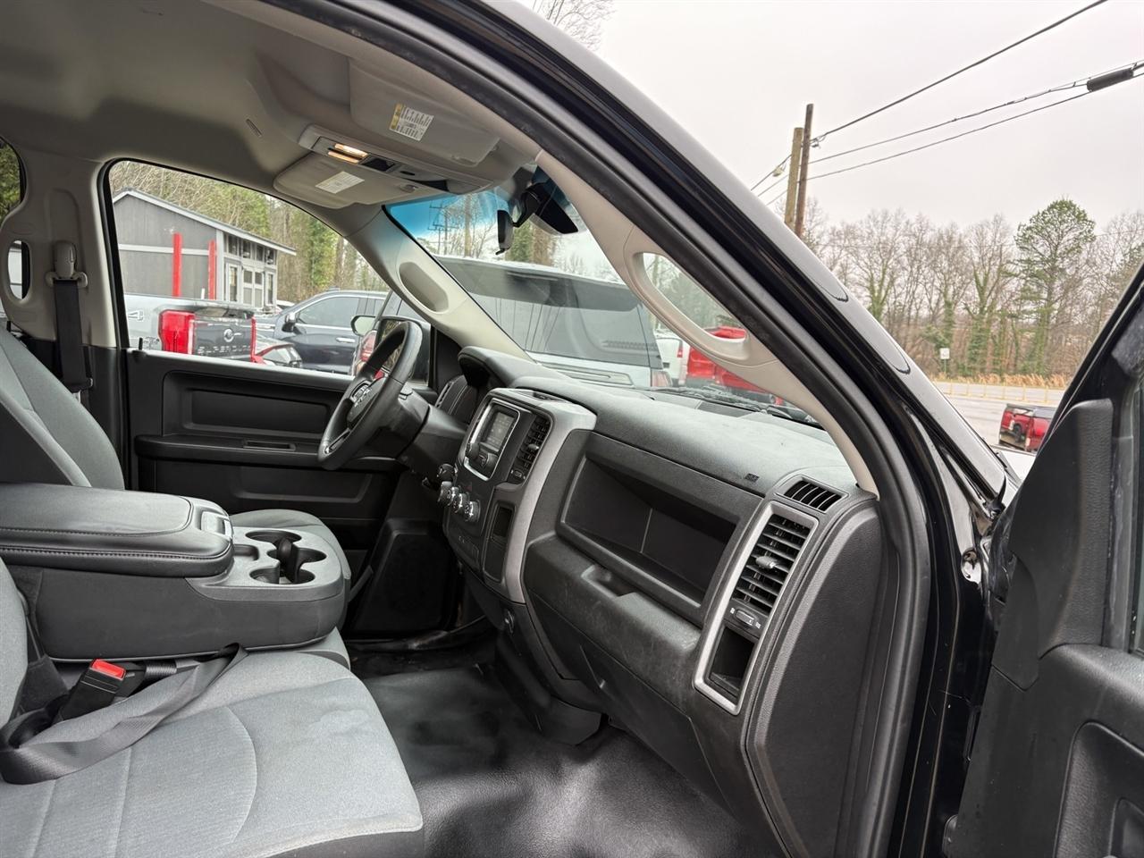 RAM 1500 Classic Tradesman Quad Cab 2WD 2022