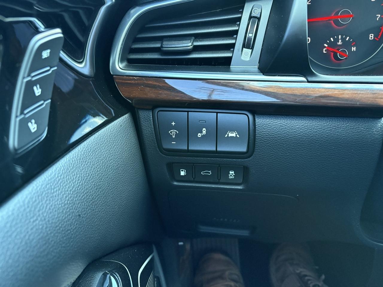 Kia Cadenza Limited 2018