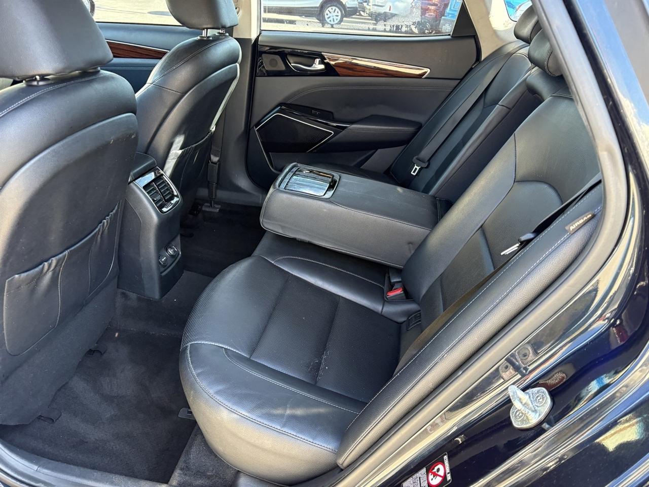 Kia Cadenza Limited 2018