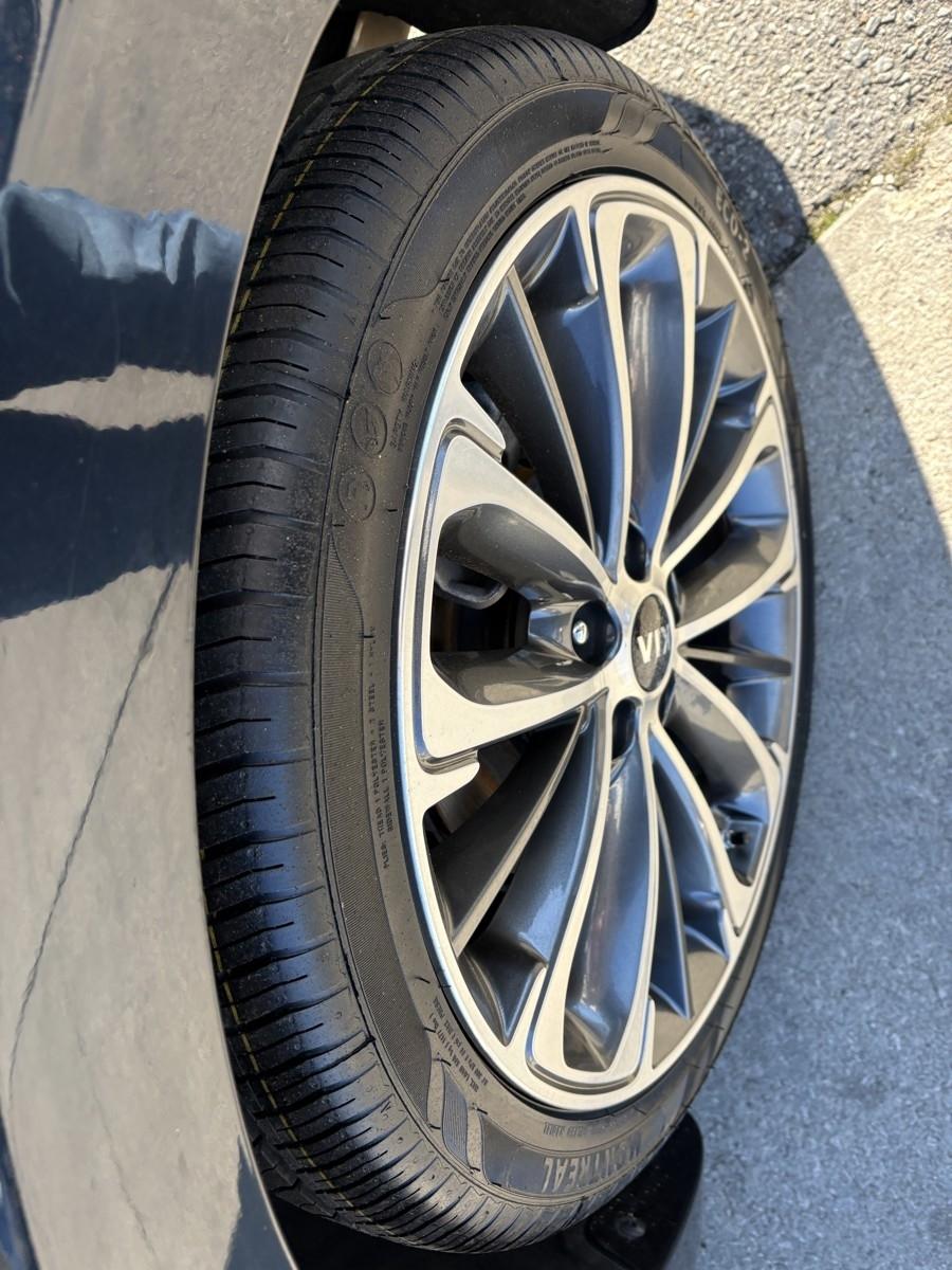 Kia Cadenza Limited 2018