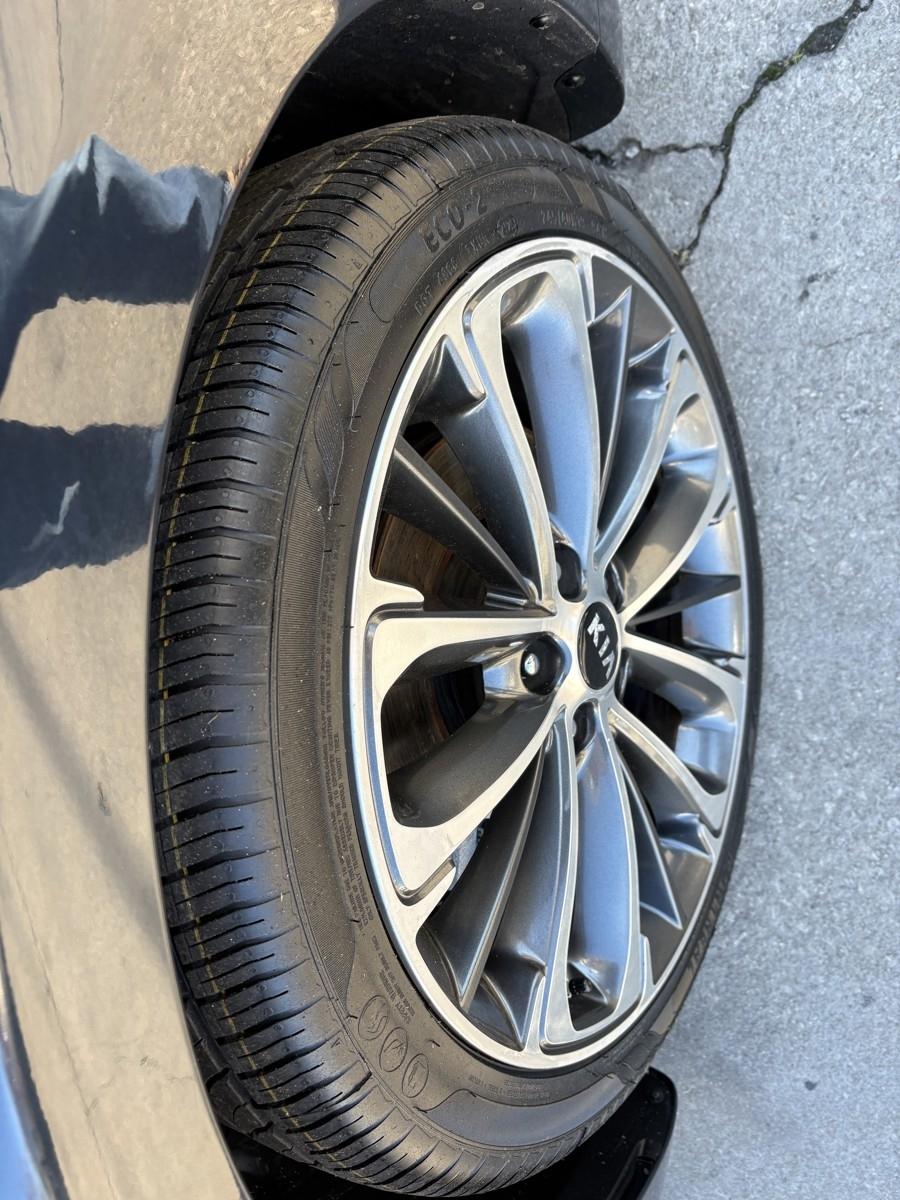 Kia Cadenza Limited 2018