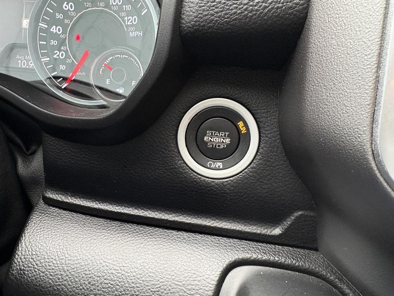 RAM 1500 Big Horn Crew Cab SWB 2WD 2019