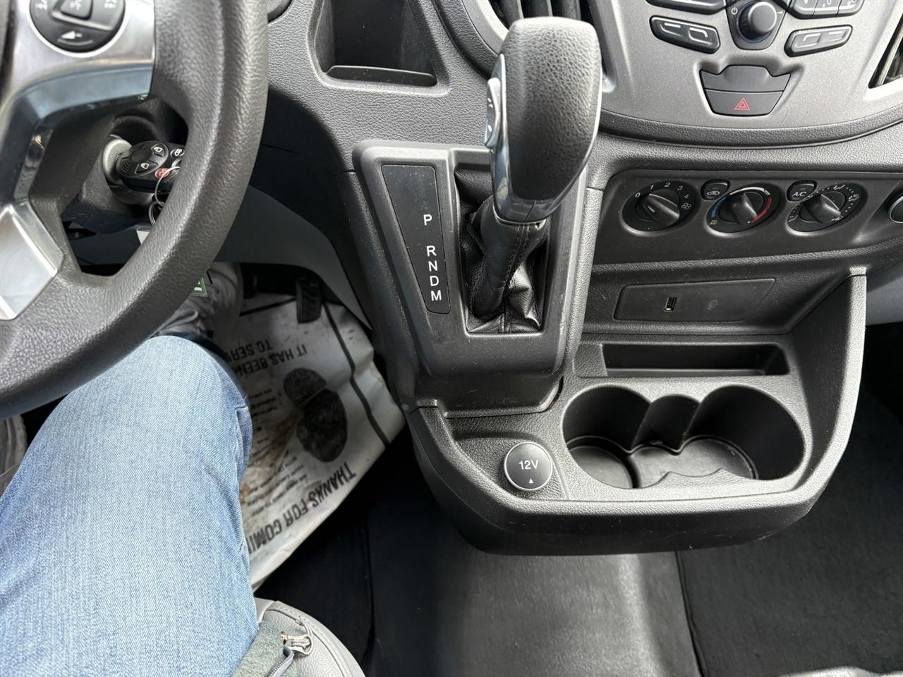 Ford Transit 250 Van Med. Roof w/Dual Sliding 130-in. WB 2018