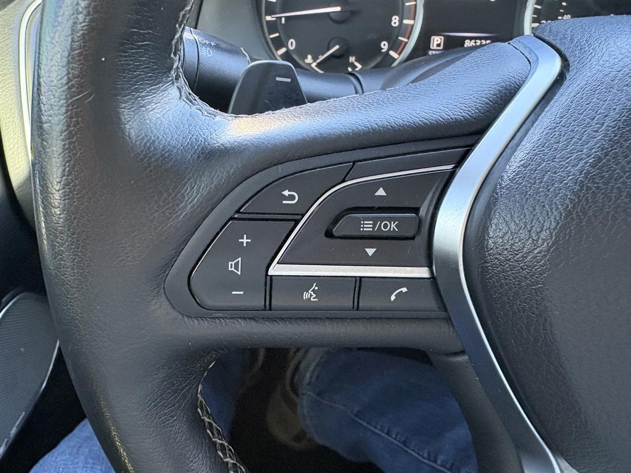 Infiniti Q50 3.0t LUXE AWD 2019