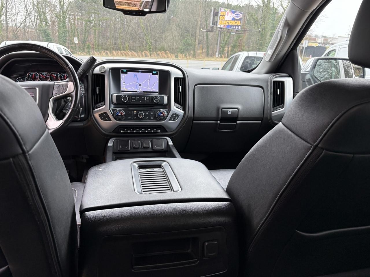 GMC Sierra 1500 SLT Crew Cab Short Box 4WD 2018