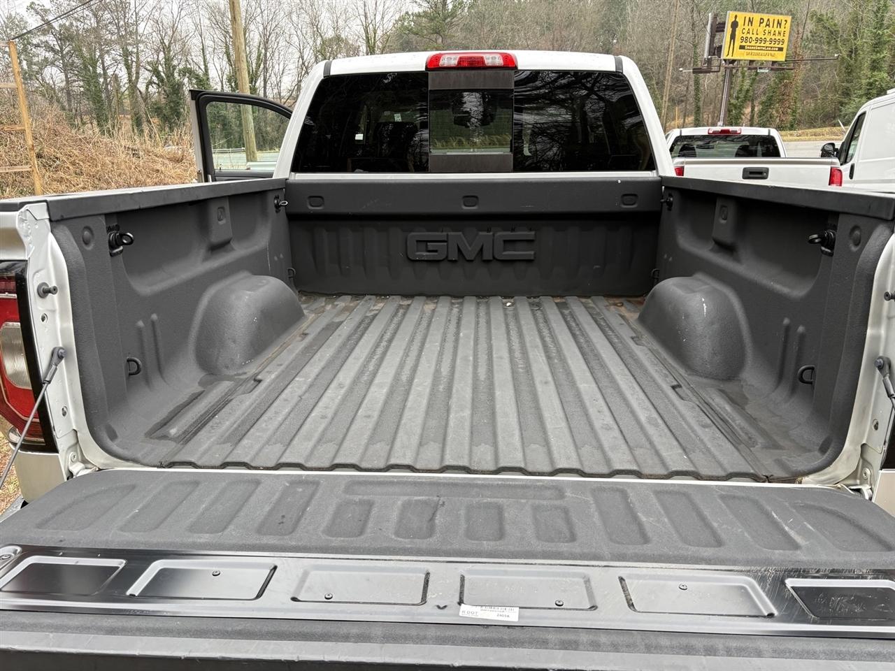 GMC Sierra 1500 SLT Crew Cab Short Box 4WD 2018