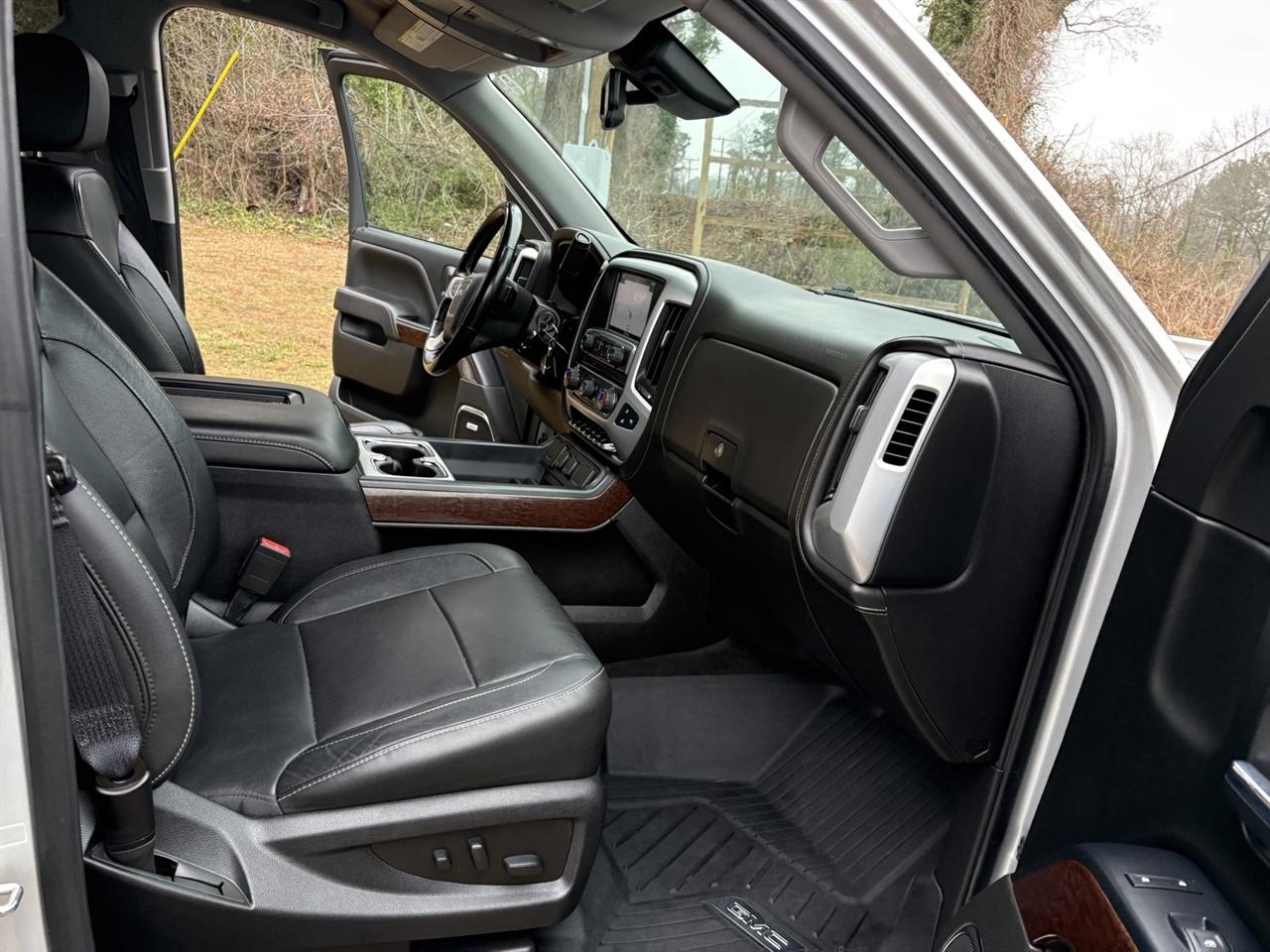 GMC Sierra 1500 SLT Crew Cab Short Box 4WD 2018