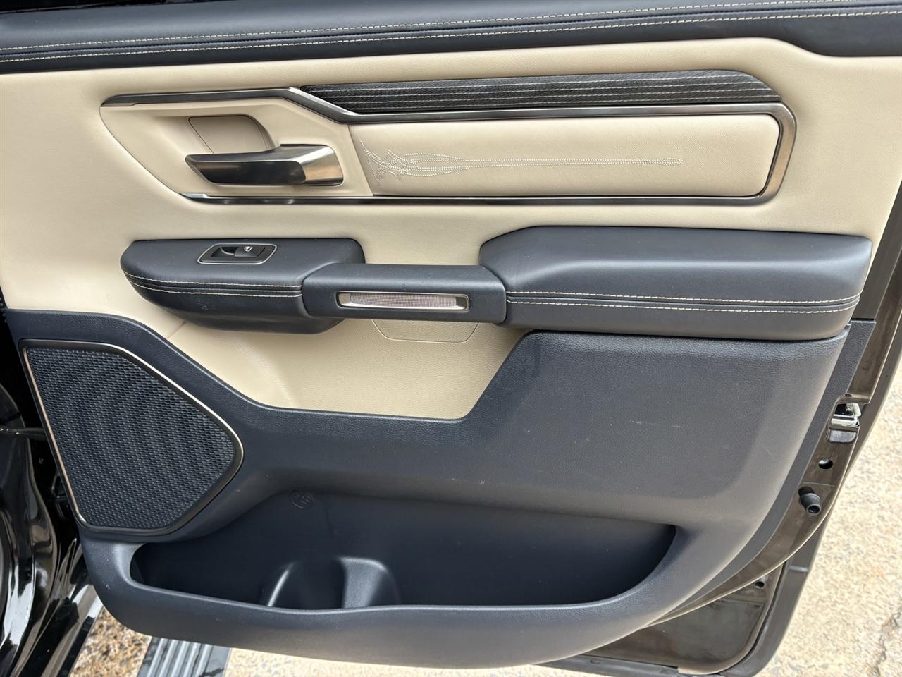 RAM 1500 Limited Crew Cab SWB 4WD 2019