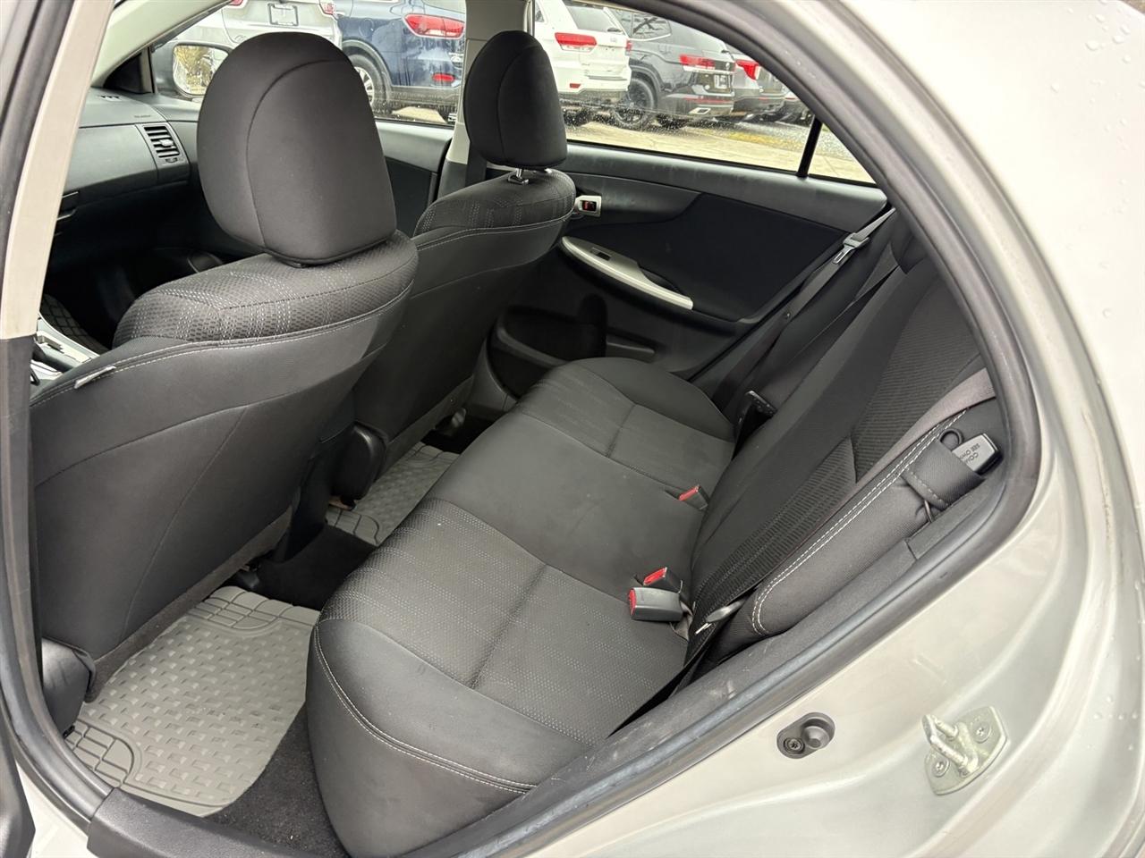 Toyota Corolla S 2013