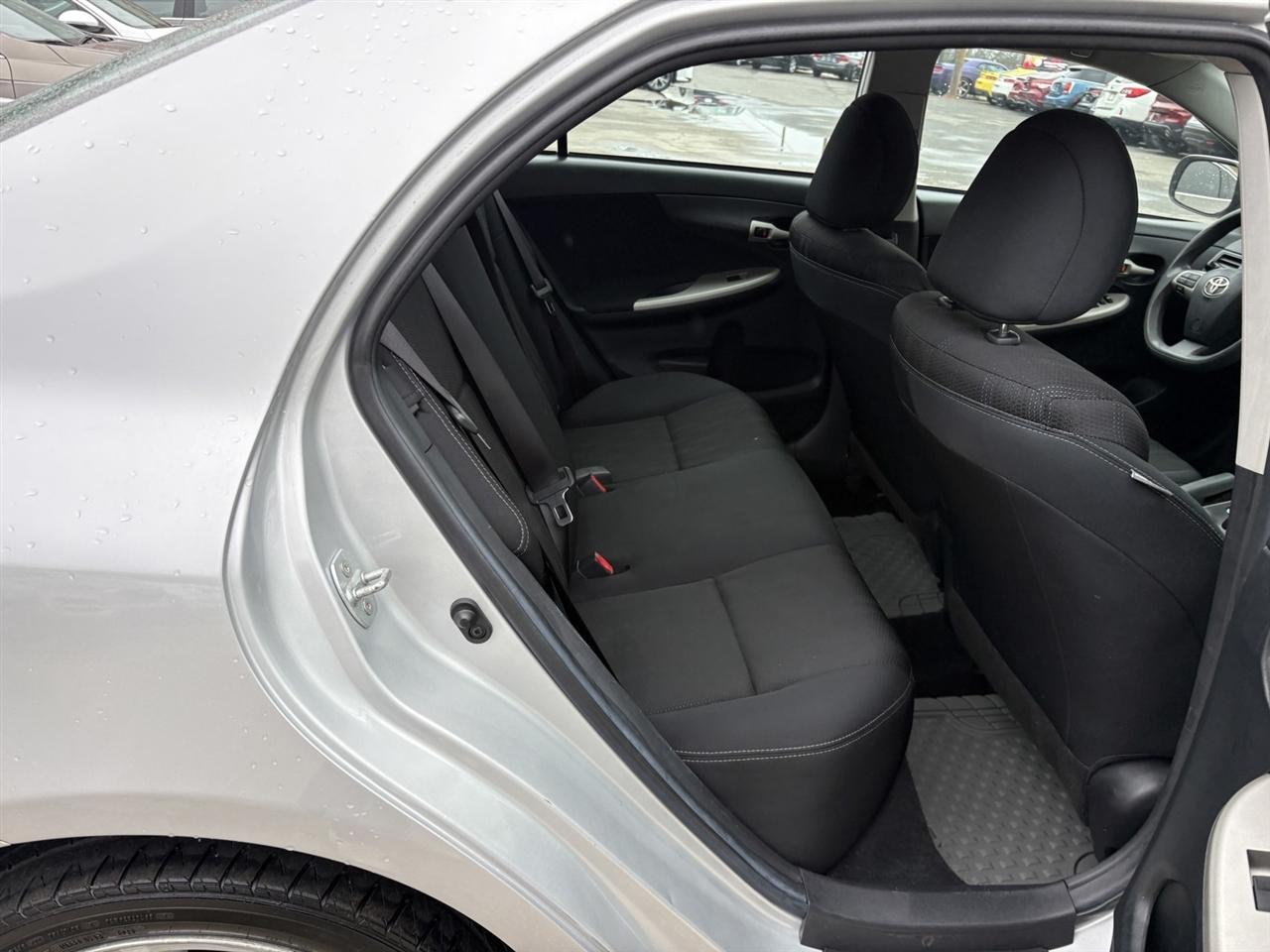 Toyota Corolla S 2013