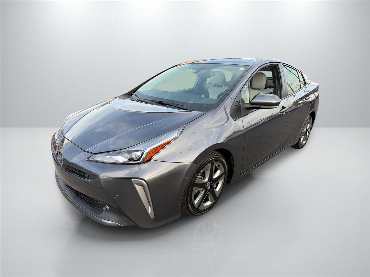 Toyota Prius LE 2022