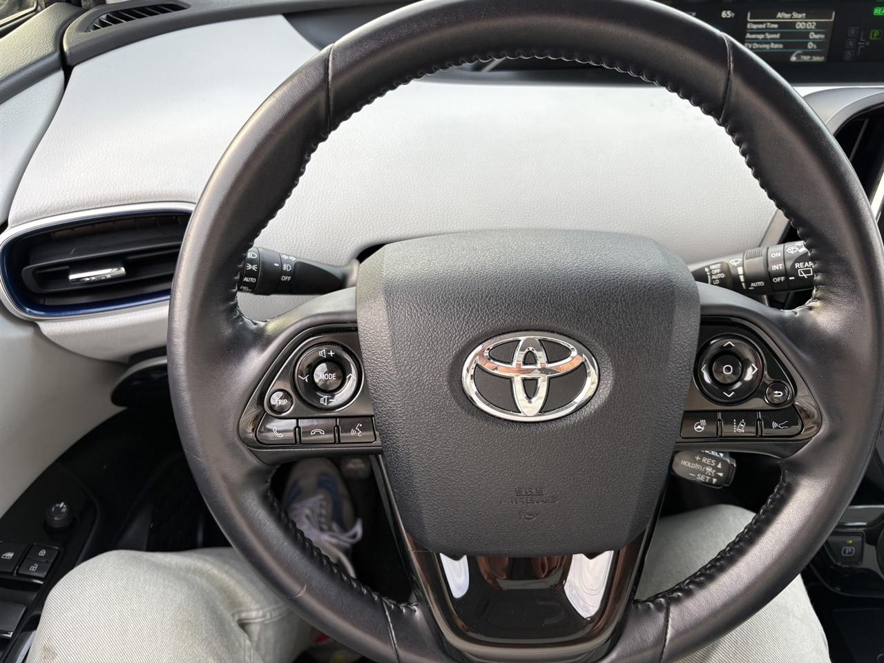 Toyota Prius LE 2022