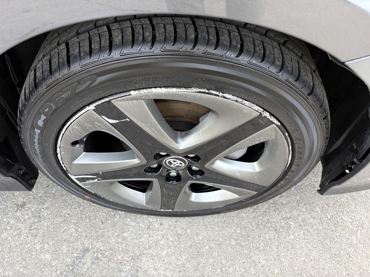 Toyota Prius LE 2022