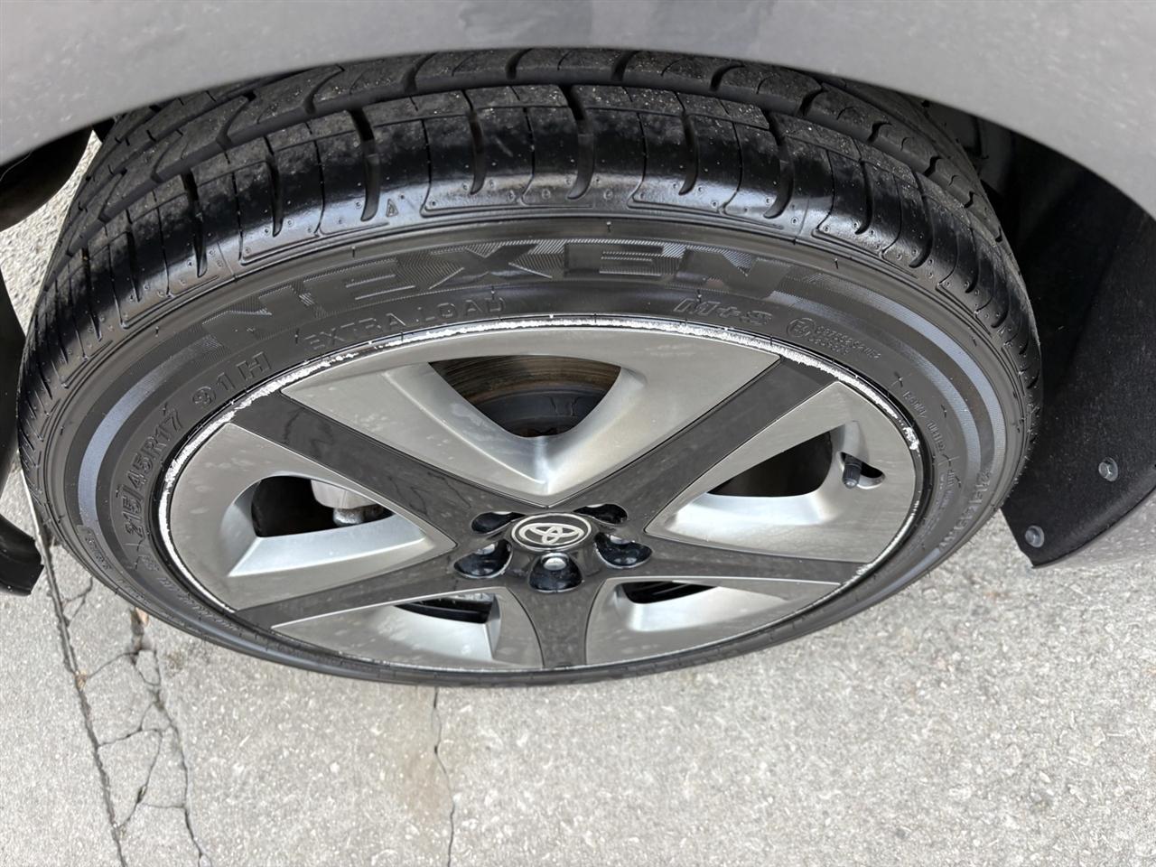 Toyota Prius LE 2022