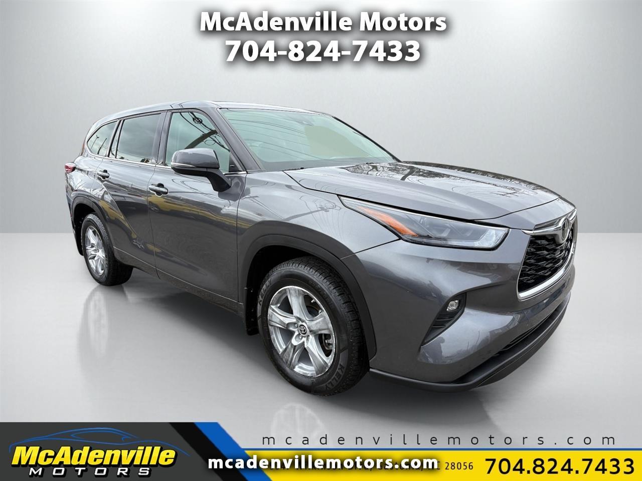 Toyota Highlander LE AWD V6 2022