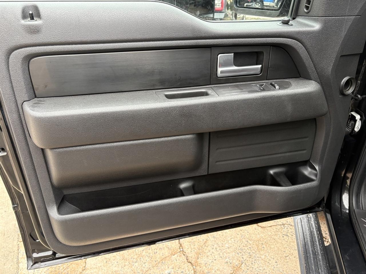 Ford F-150 4WD Reg Cab 126" FX4 Tremor 2014