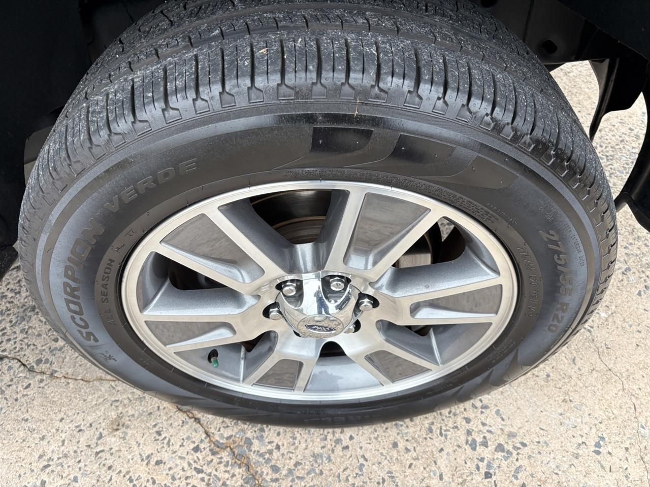 Ford F-150 4WD Reg Cab 126" FX4 Tremor 2014