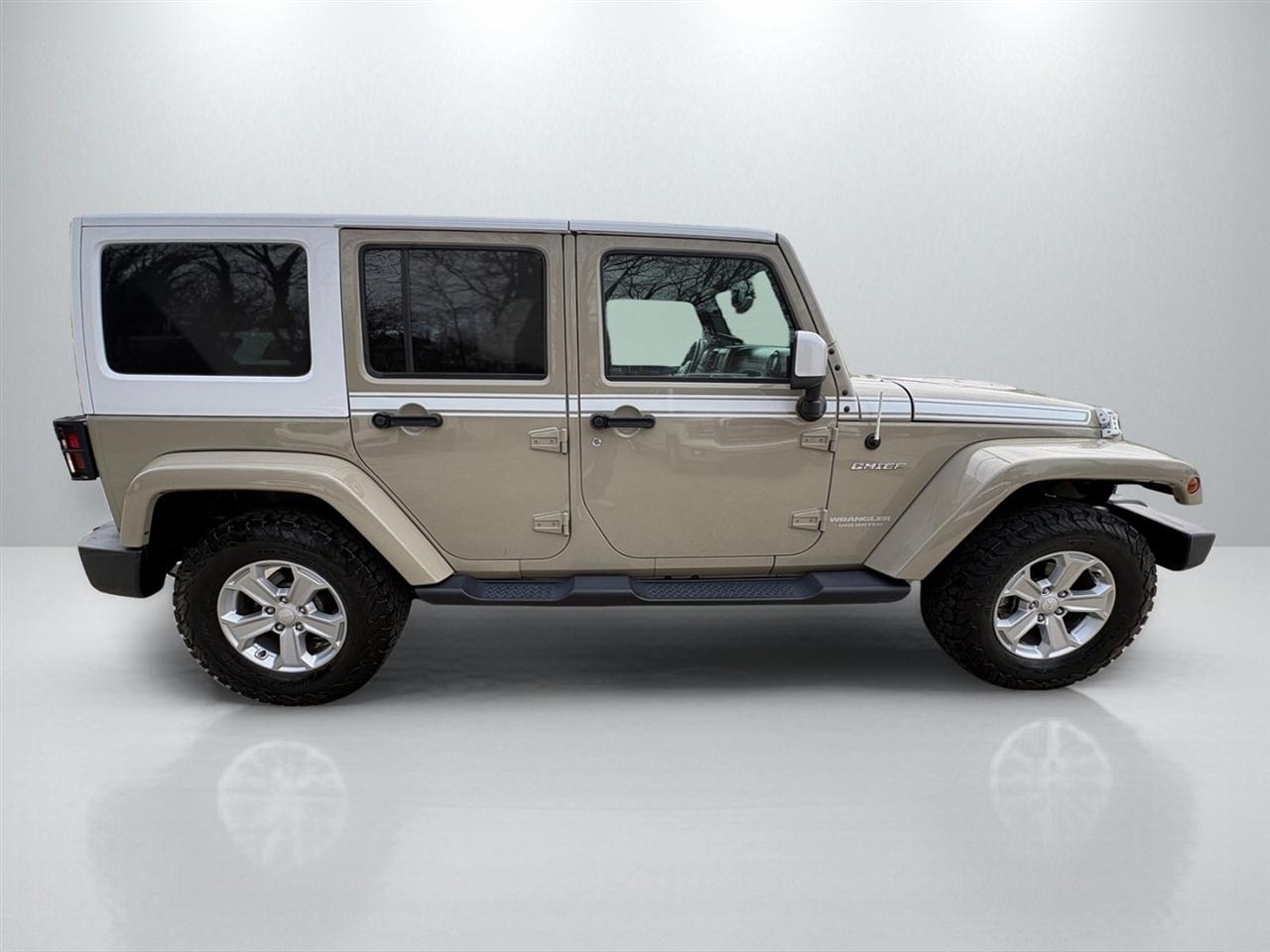 Jeep Wrangler Unlimited Sahara 4WD 2017