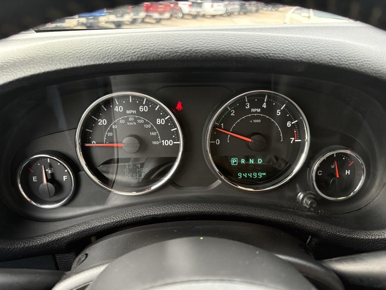 Jeep Wrangler Unlimited Sahara 4WD 2017