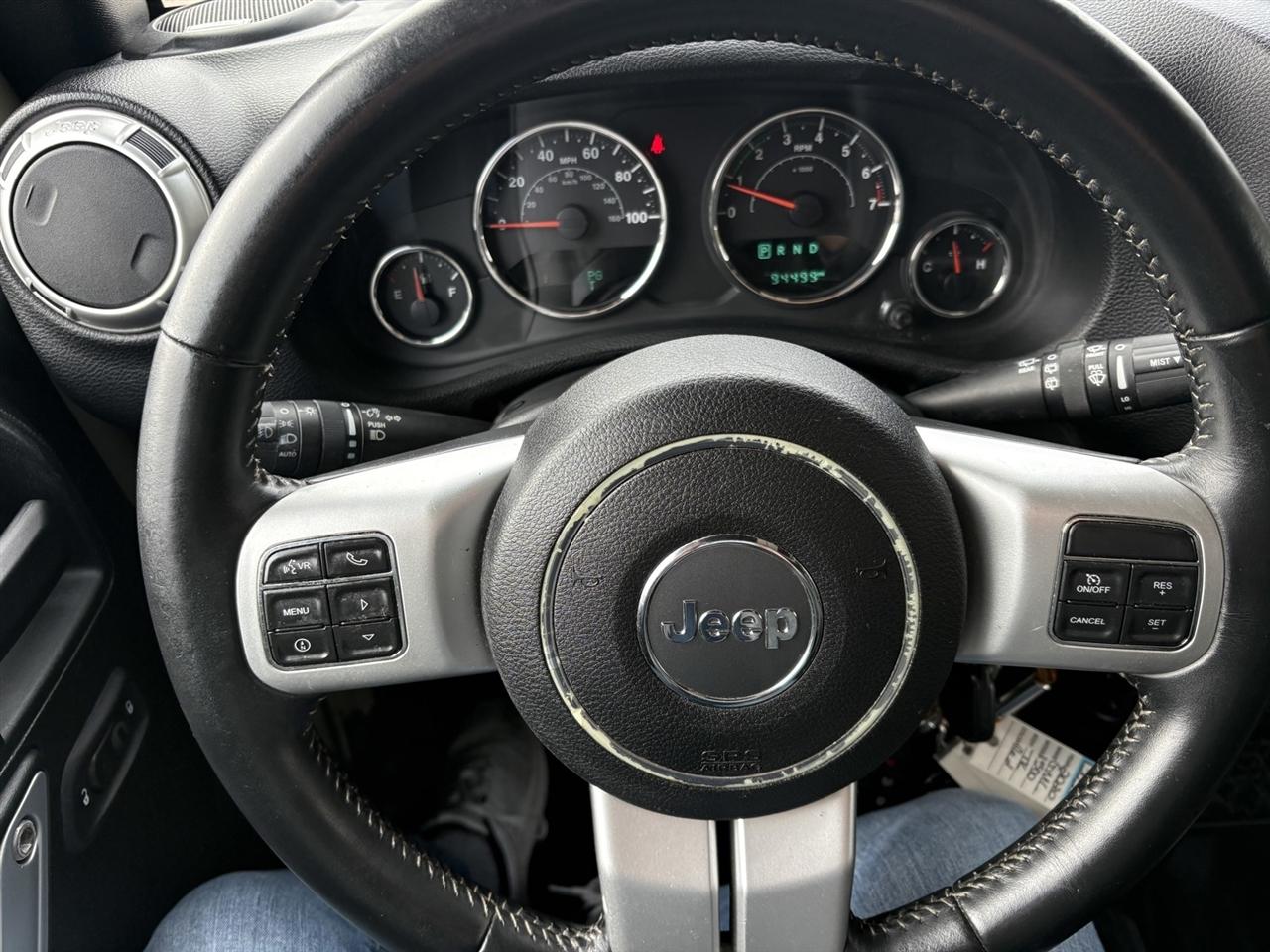 Jeep Wrangler Unlimited Sahara 4WD 2017