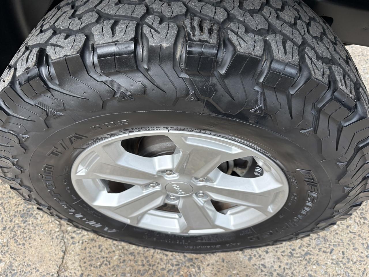 Jeep Wrangler Unlimited Sahara 4WD 2017