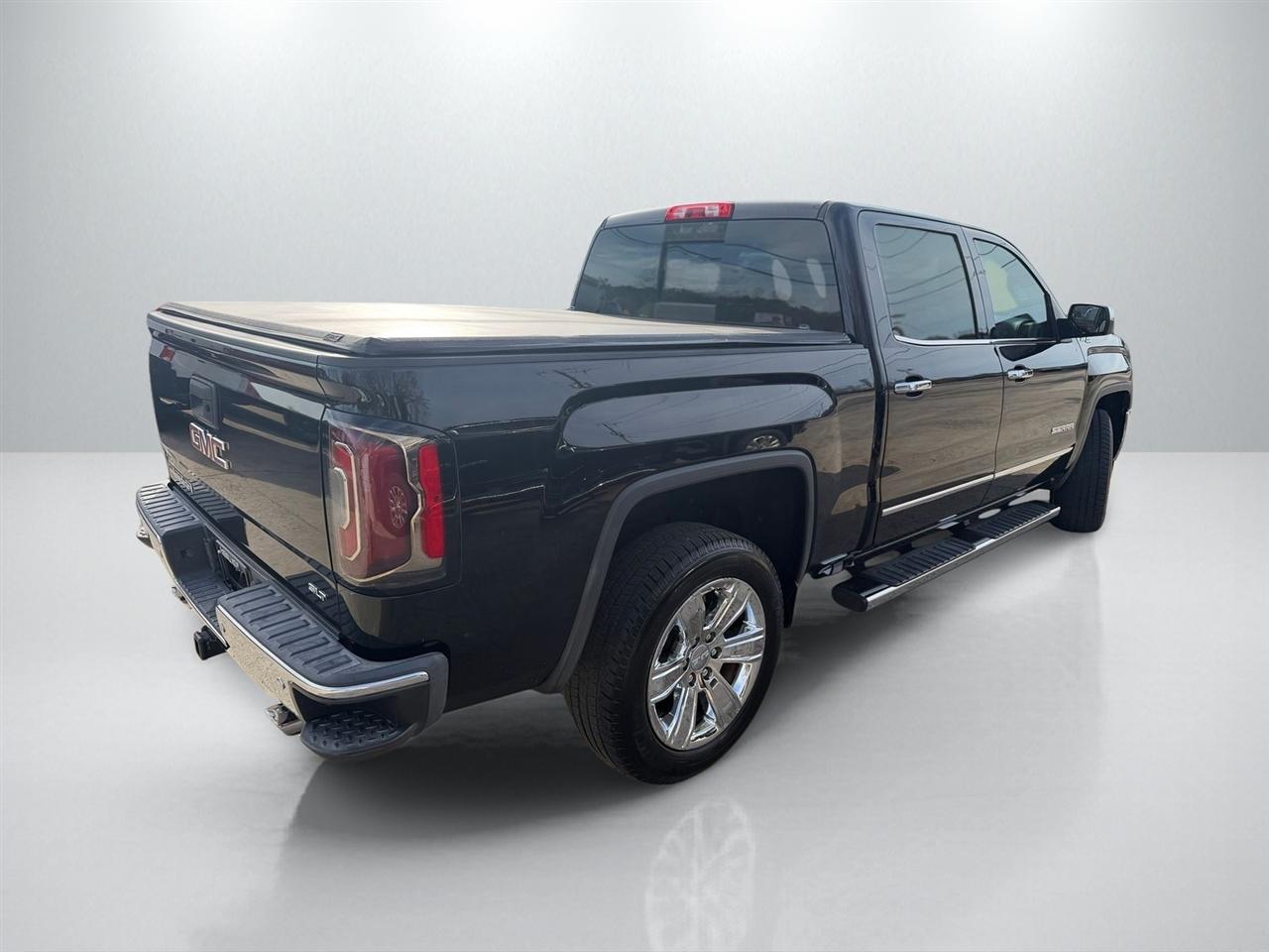 GMC Sierra 1500 SLT Crew Cab Short Box 4WD 2017