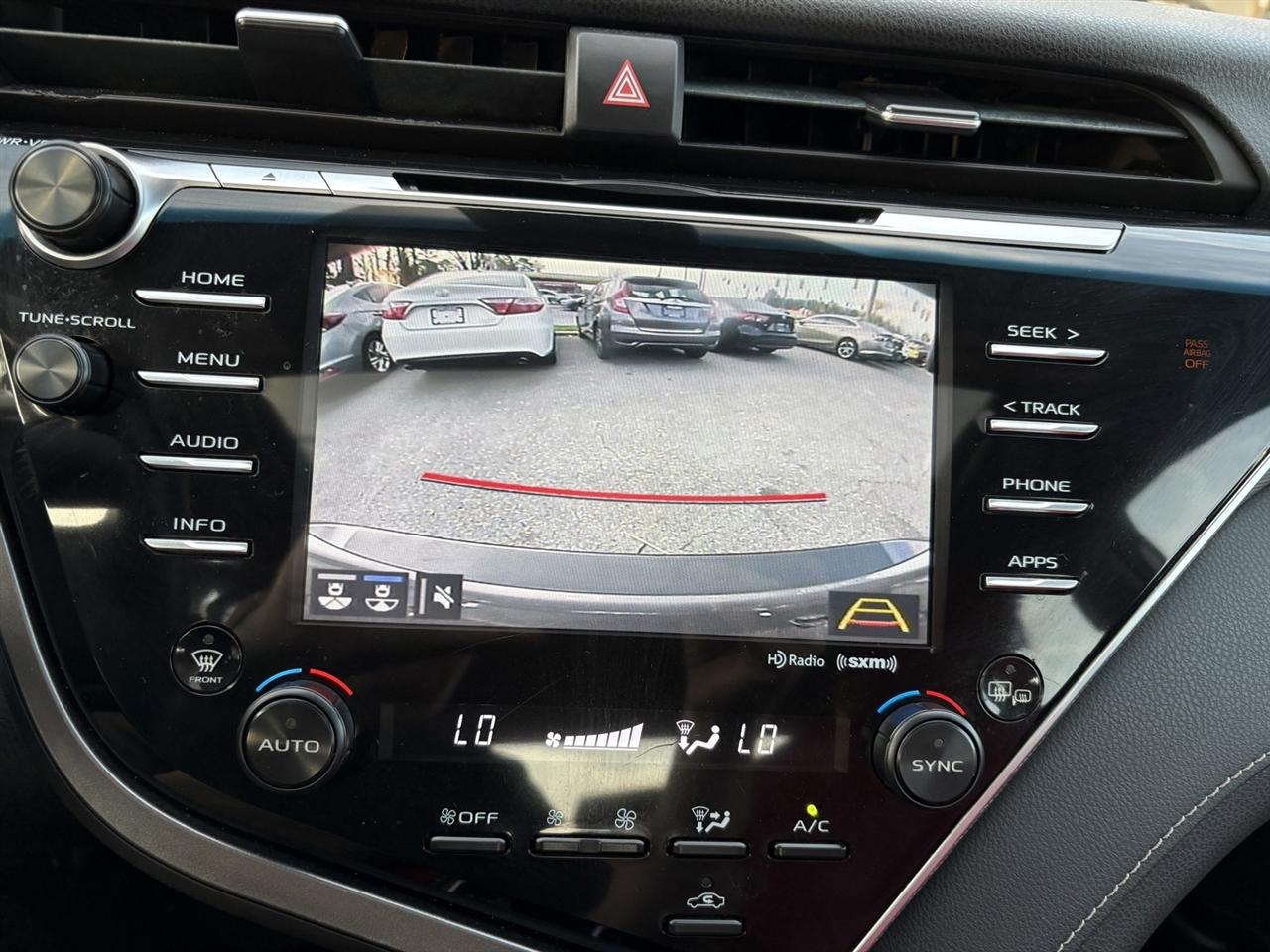 Toyota Camry SE 2018