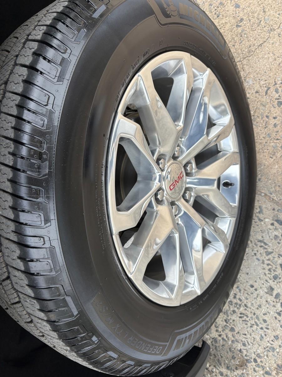 GMC Sierra 1500 SLT Crew Cab Short Box 4WD 2020