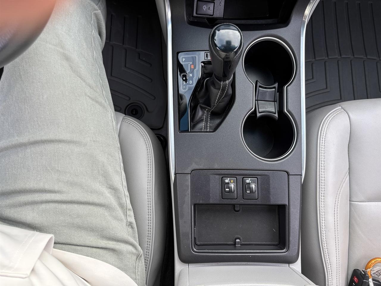 Toyota Camry XSE V6 2017