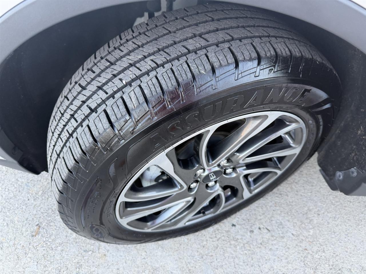 Lincoln Corsair Base 2020