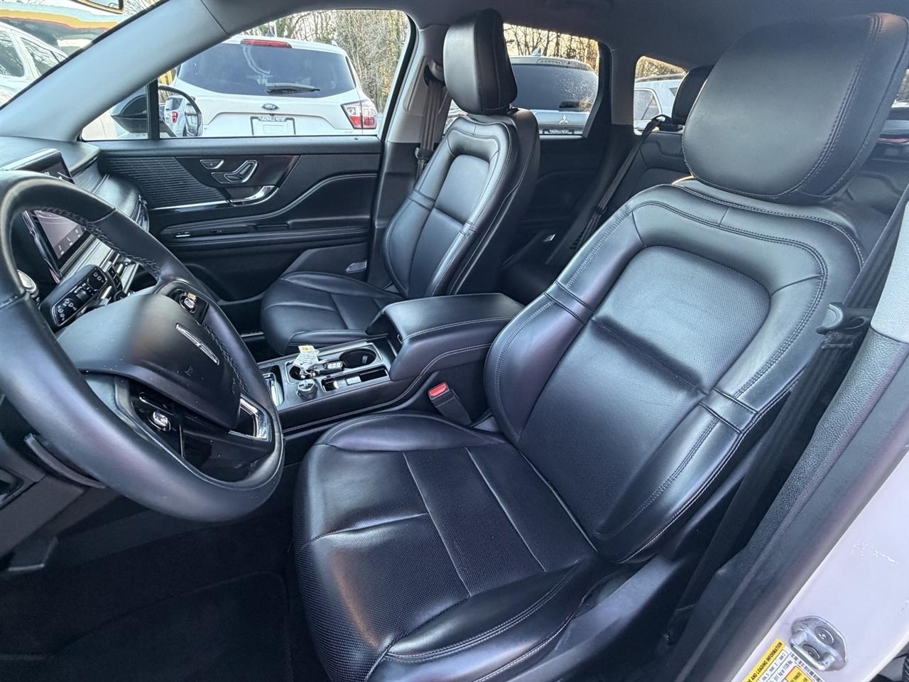 Lincoln Corsair Base 2020