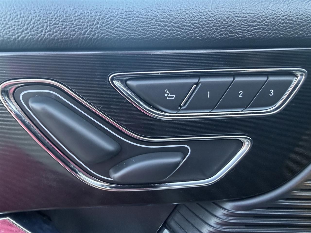 Lincoln Corsair Base 2020