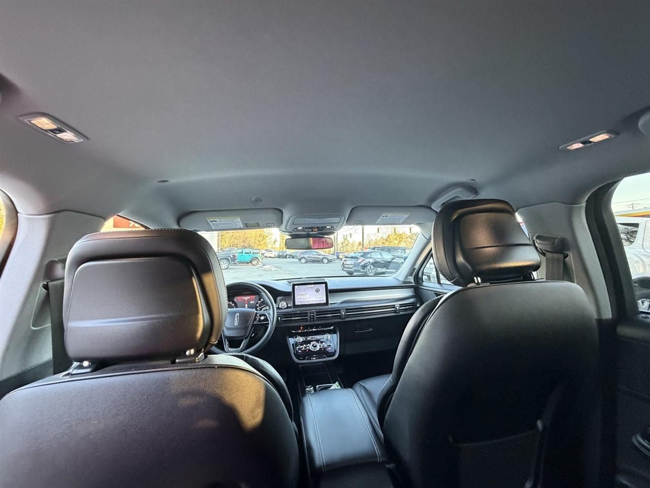 Lincoln Corsair Base 2020