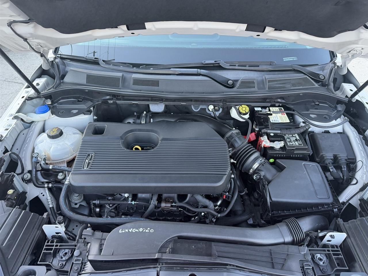 Lincoln Corsair Base 2020