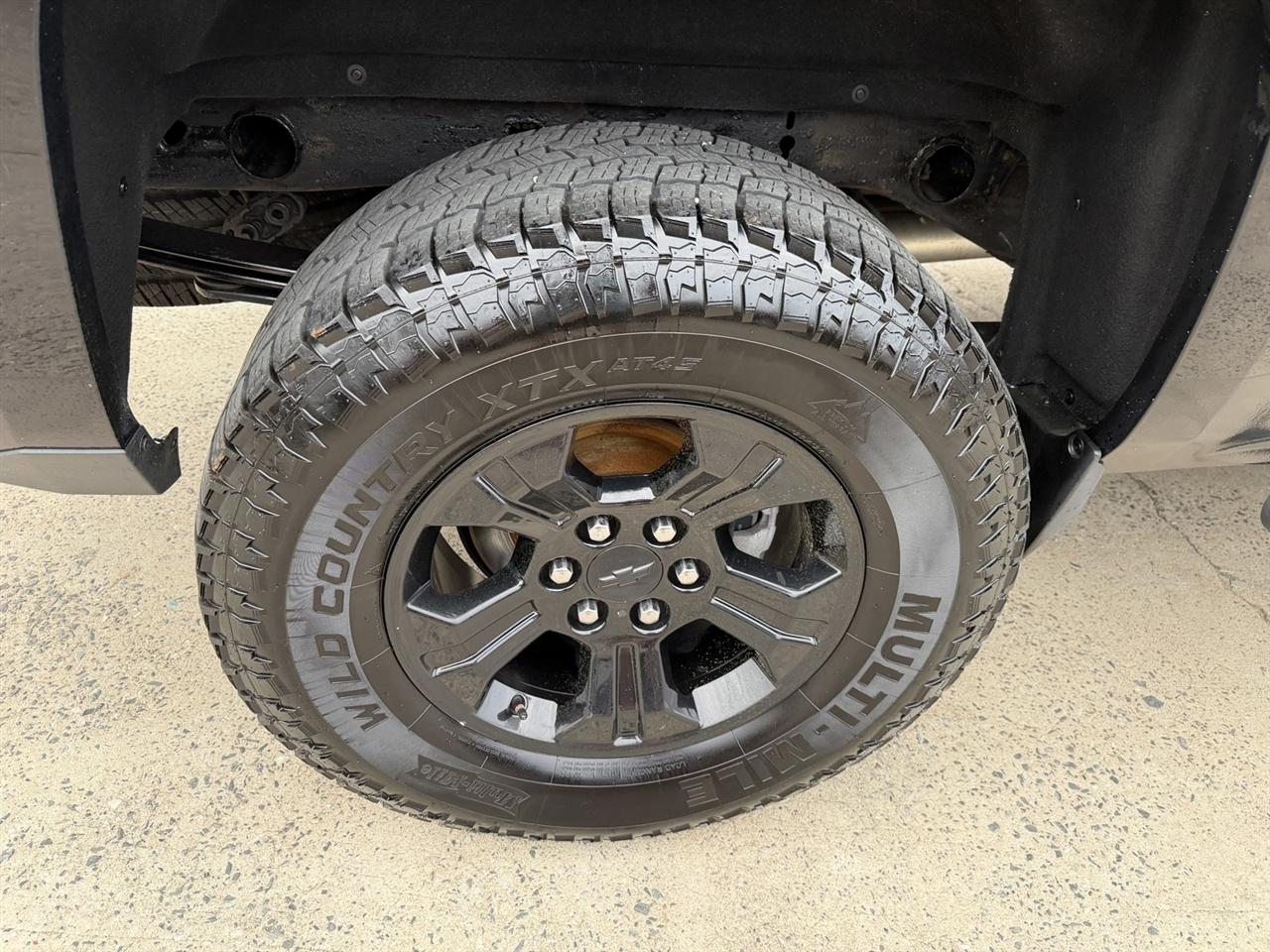 Chevrolet Silverado 1500 LTZ Z71 Crew Cab 4WD 2015