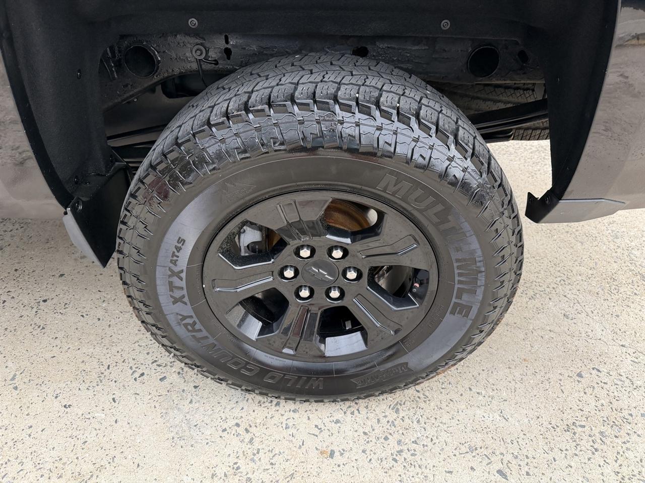 Chevrolet Silverado 1500 LTZ Z71 Crew Cab 4WD 2015